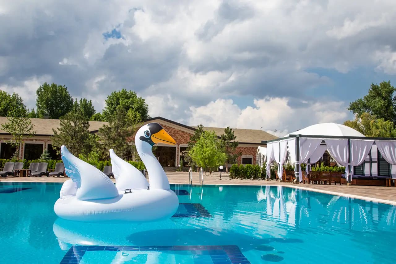 Графский парк