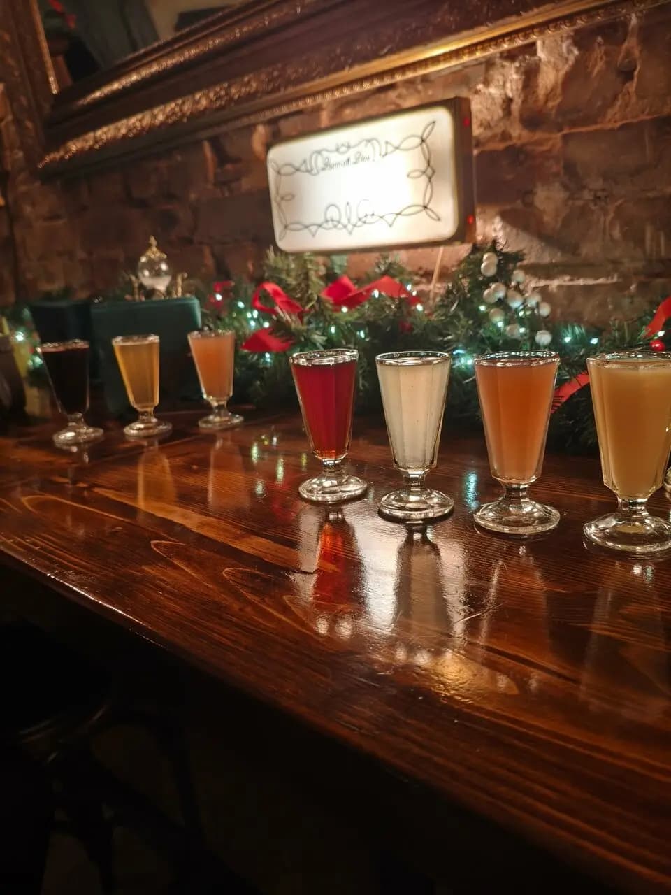 Общество выпитых рюмок