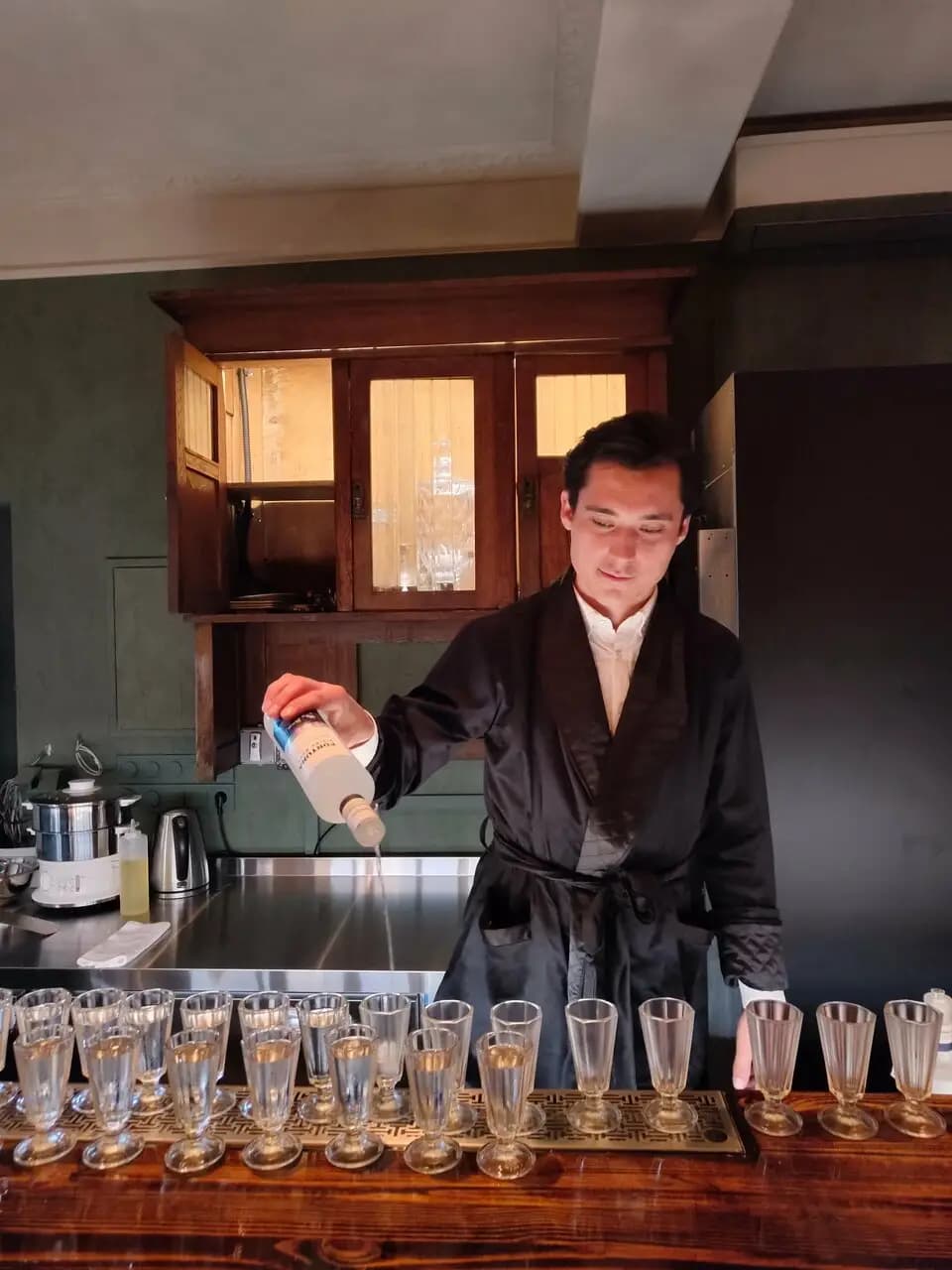 Общество выпитых рюмок