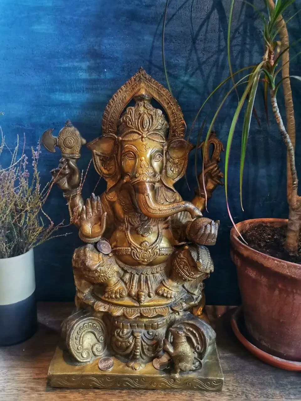 Ganesha Cafe