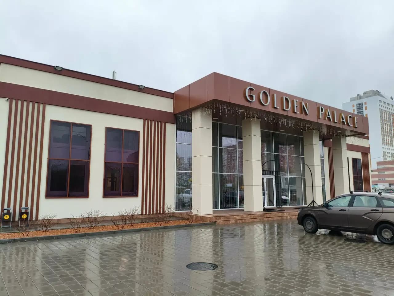 Golden Palace