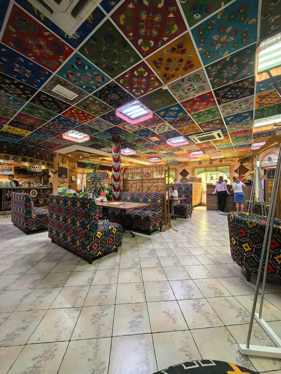 Чайхана Ай-Вай