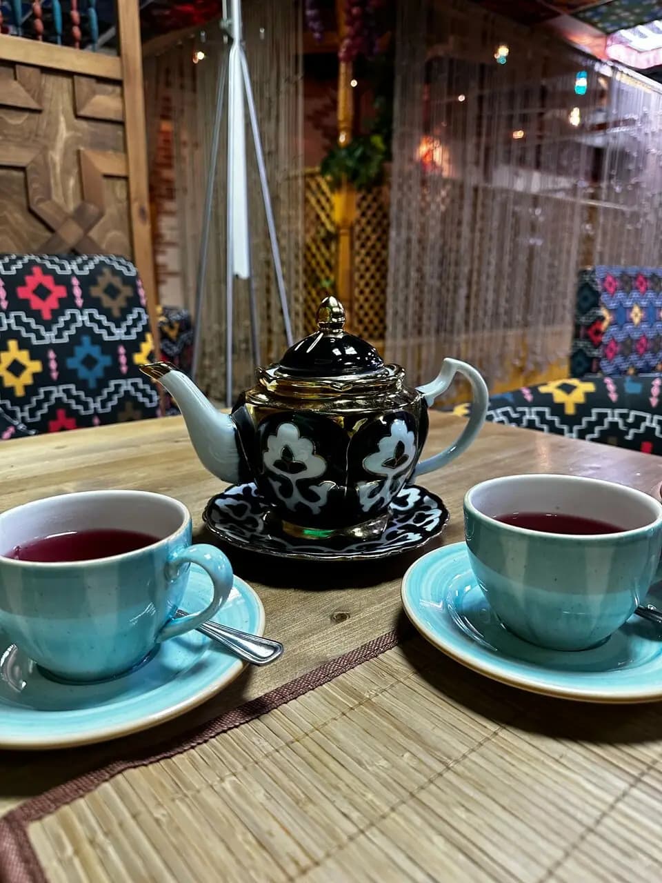 Чайхана Ай-Вай