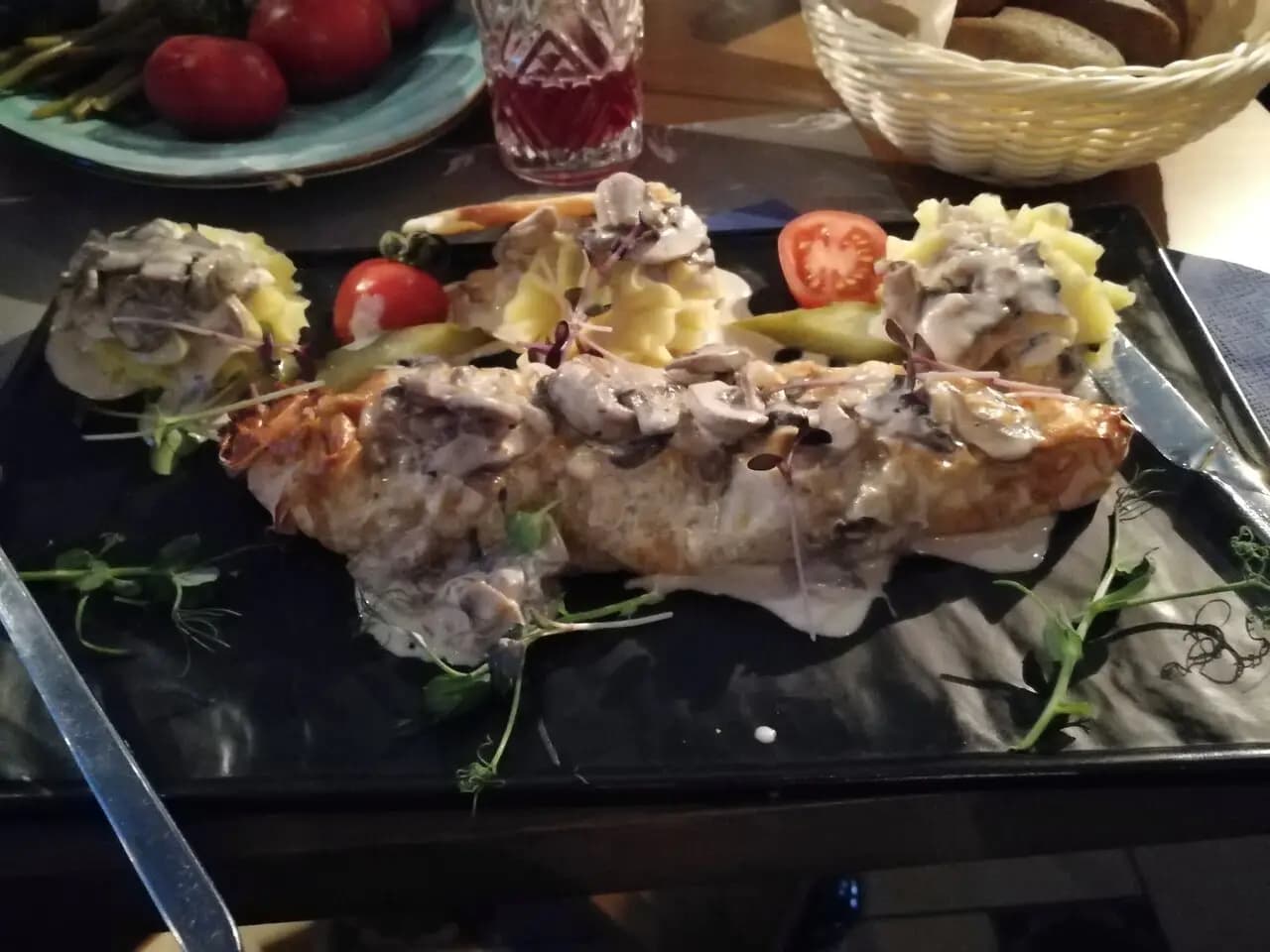 Шашлычный двор