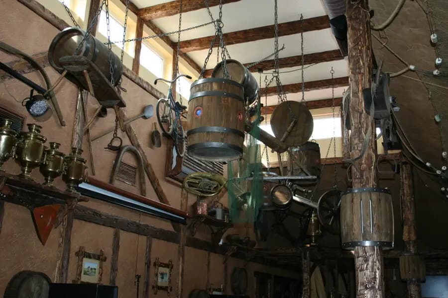 Посиделкинъ