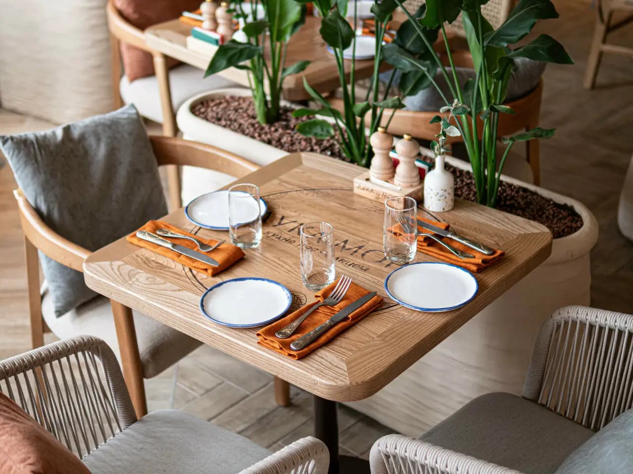 Лука и Море