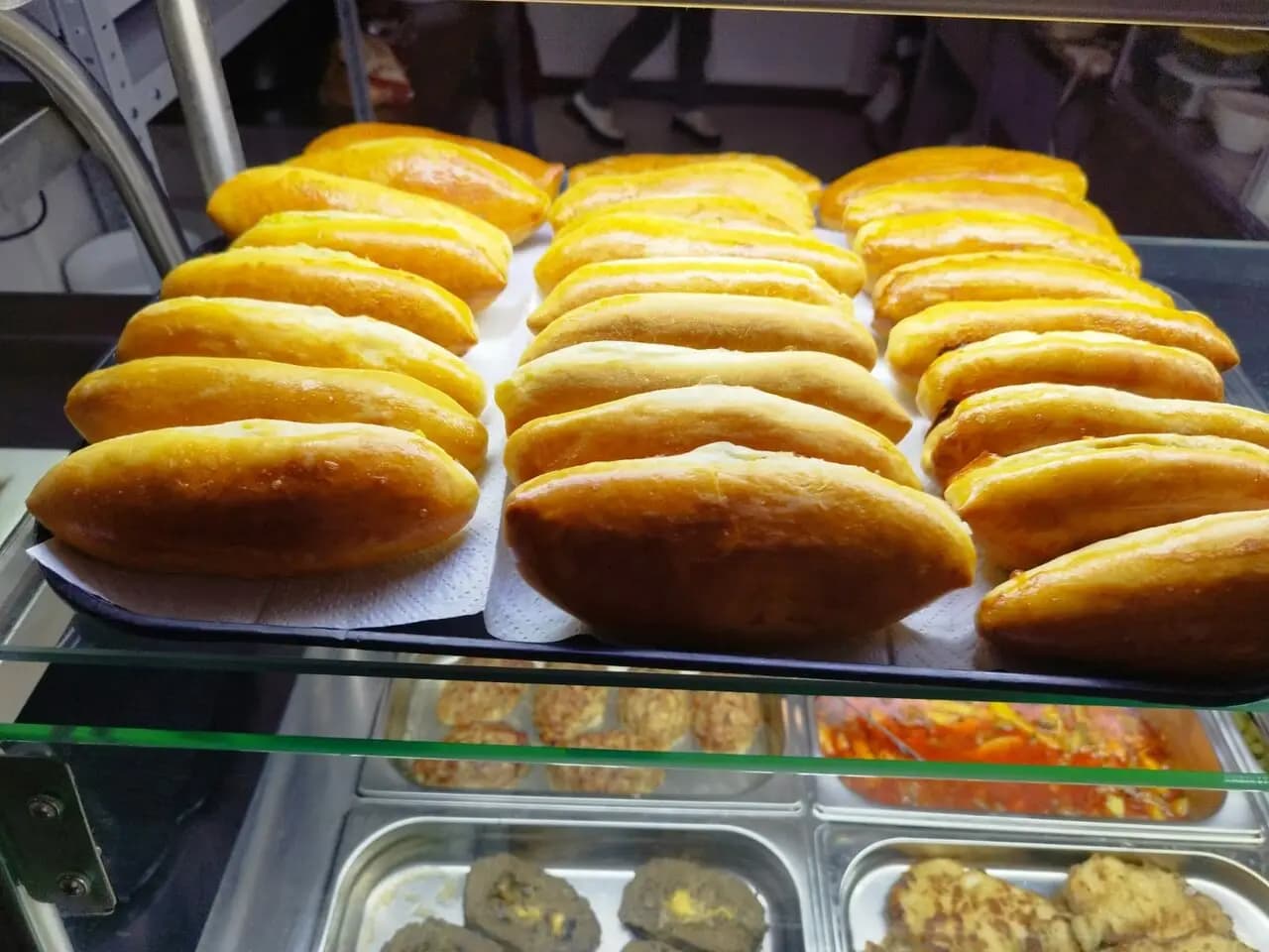 На серьёзных щах