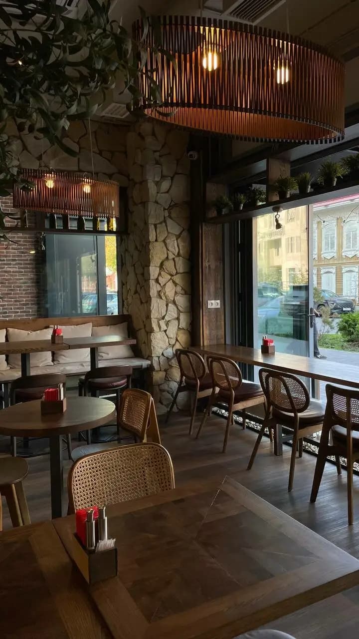 Pasta & Salsa Osteria