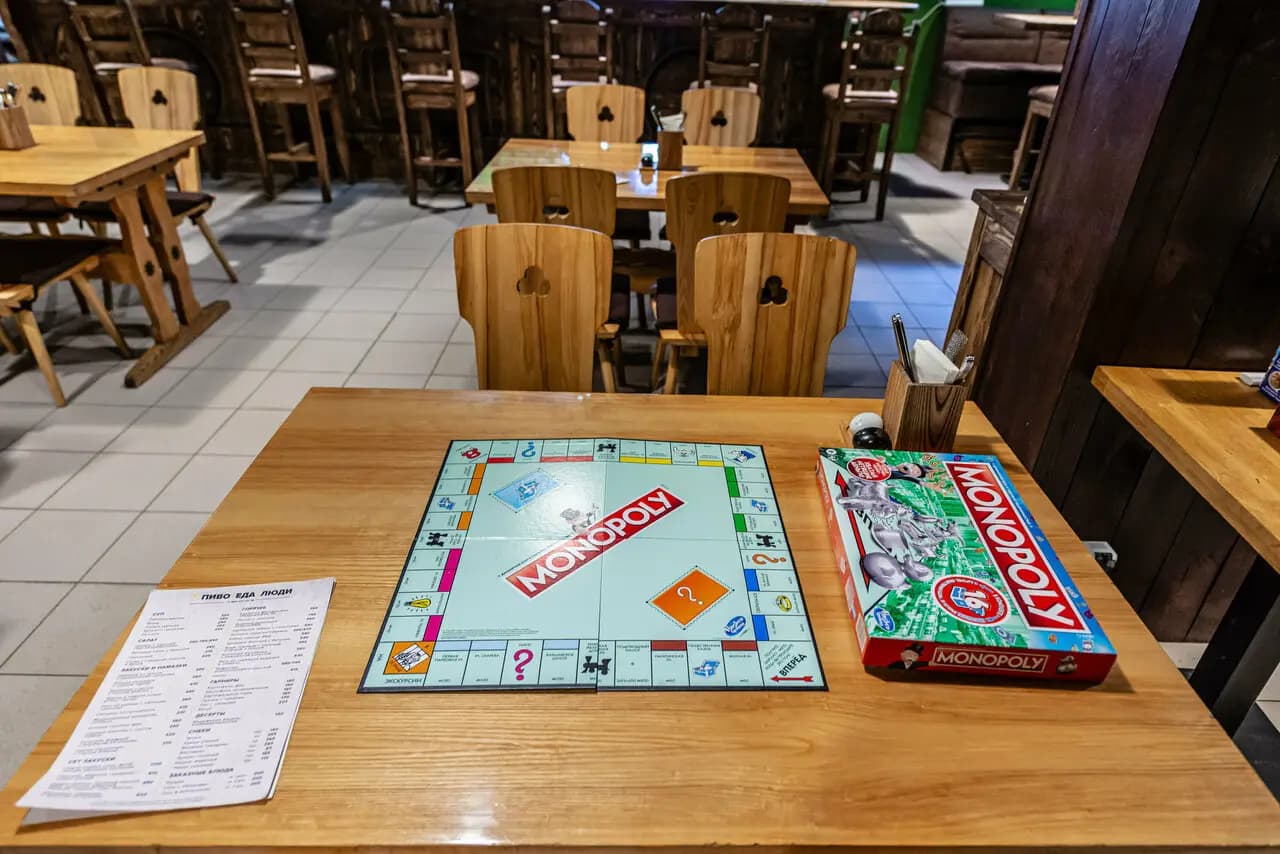 Пиво Еда Люди