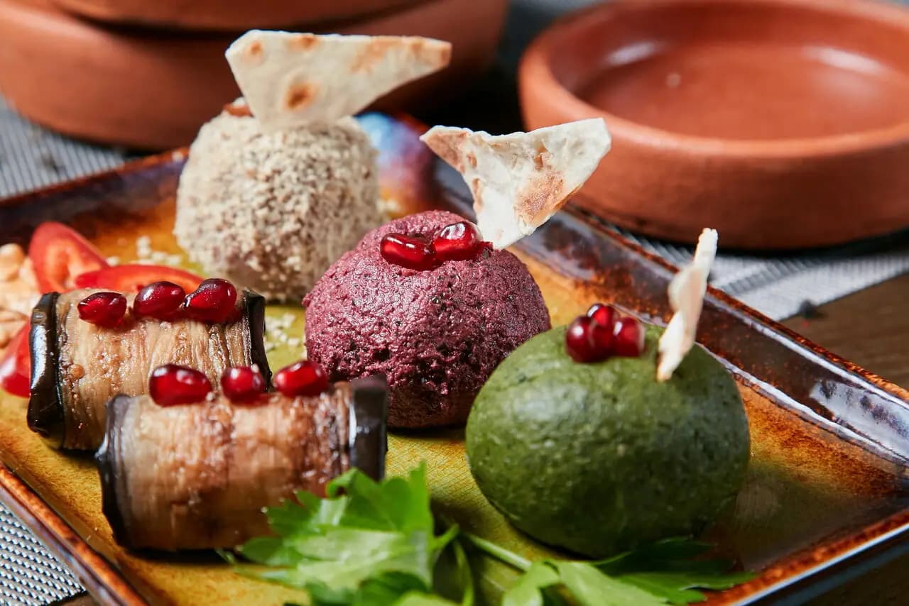 Хинкали и Вино