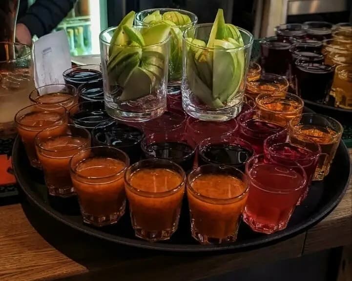 Широкую на широкую