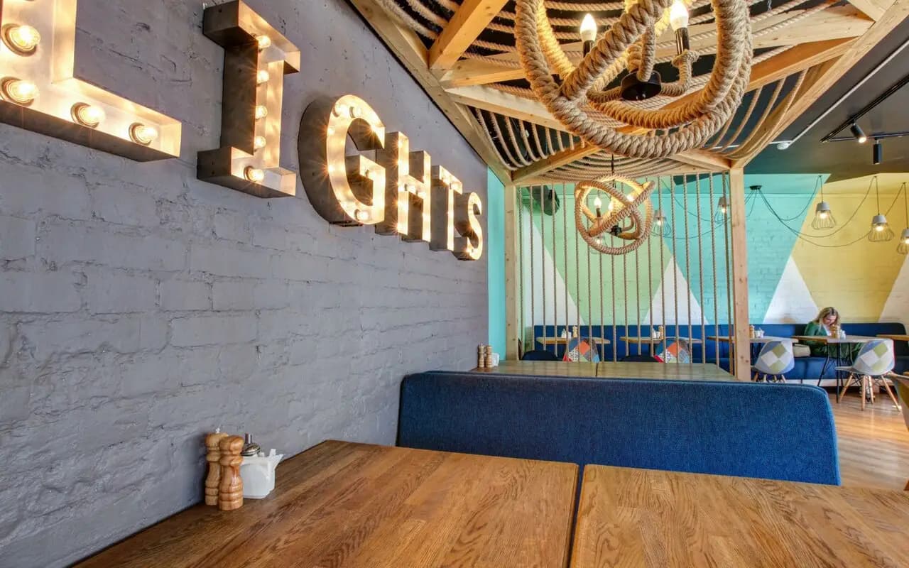 Lights cafe