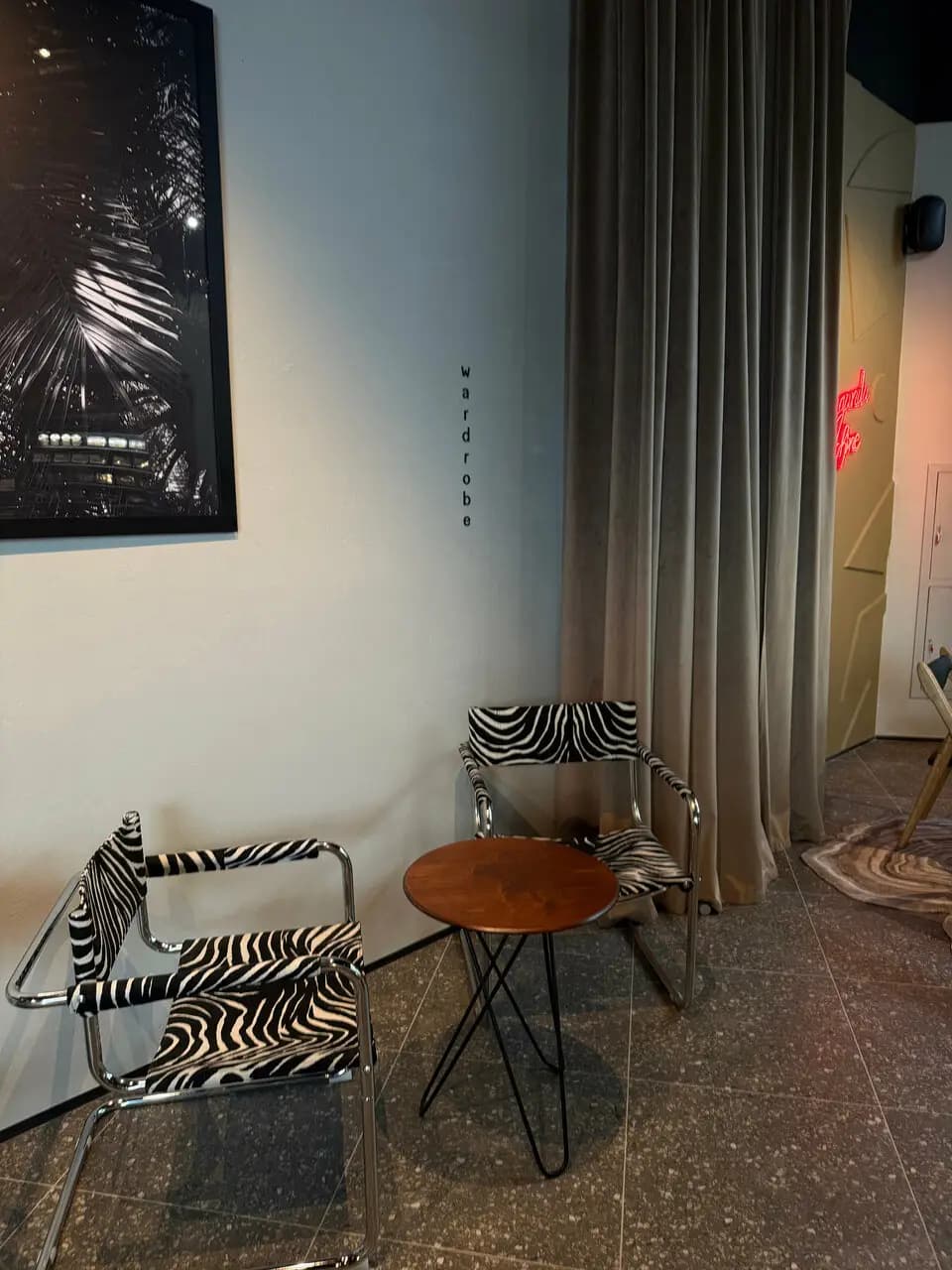 Surf Coffee X Safari