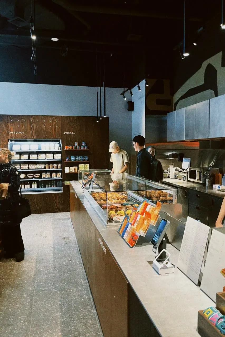 Surf Coffee X Safari