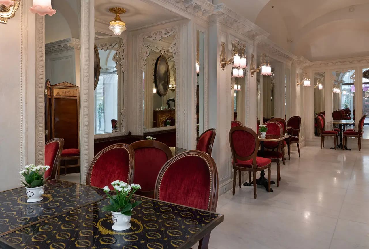 Пушкинъ у фонтана