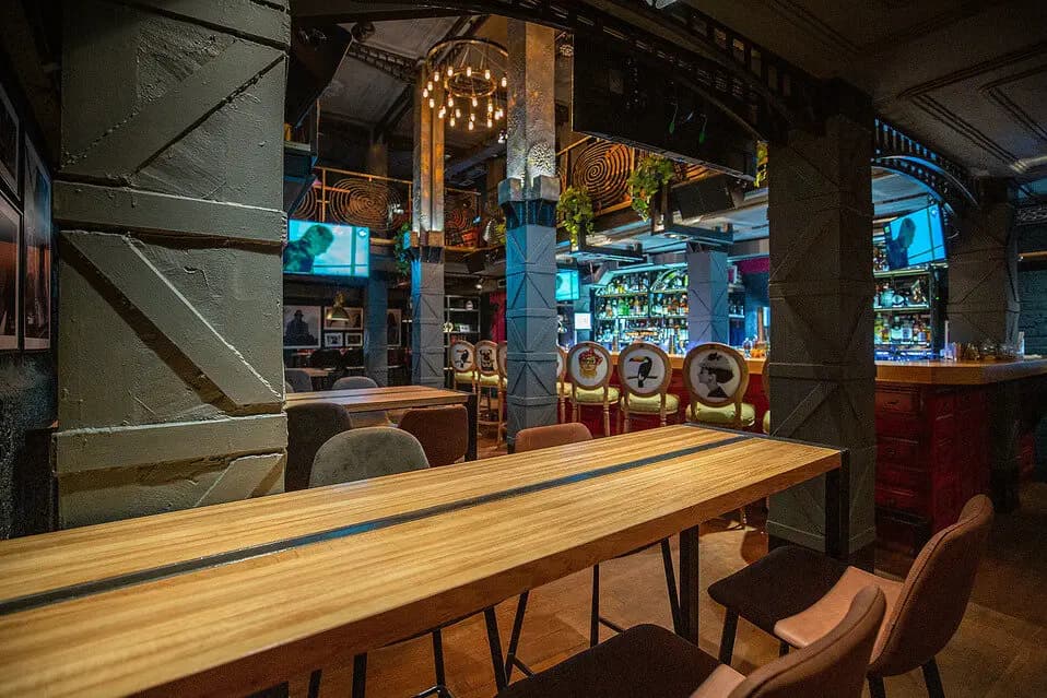 Зеленая собака