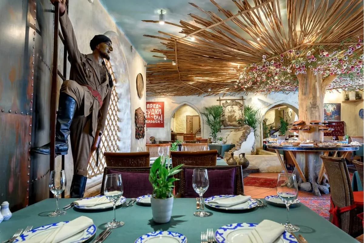 Белое солнце пустыни