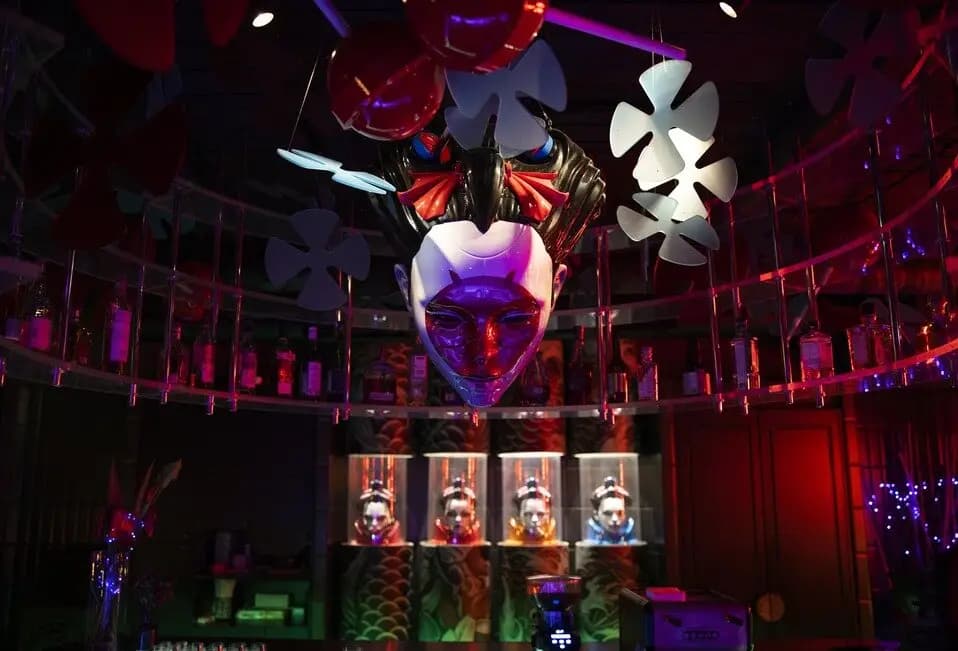 Гейша супермен