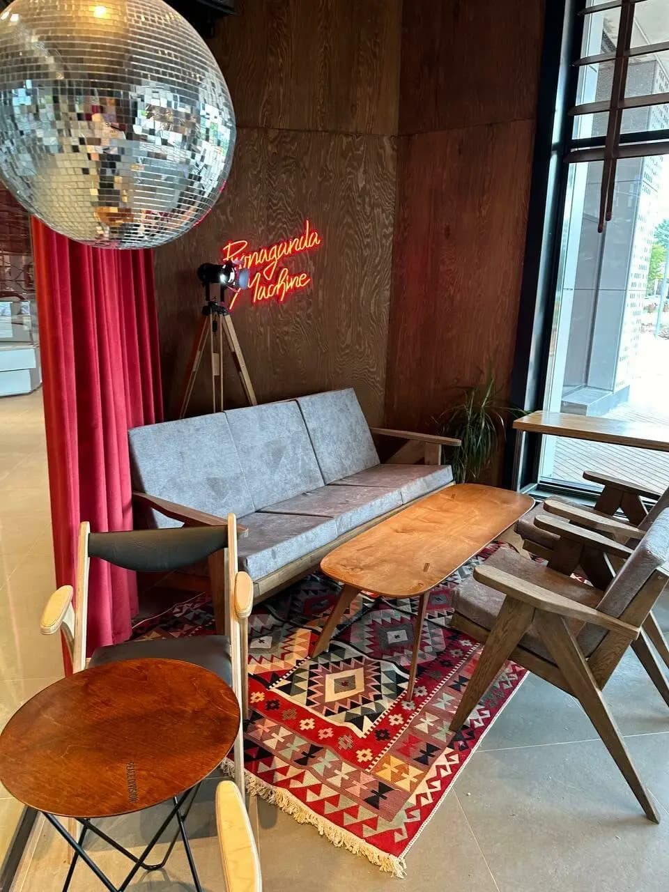 Surf Coffee X Grammy