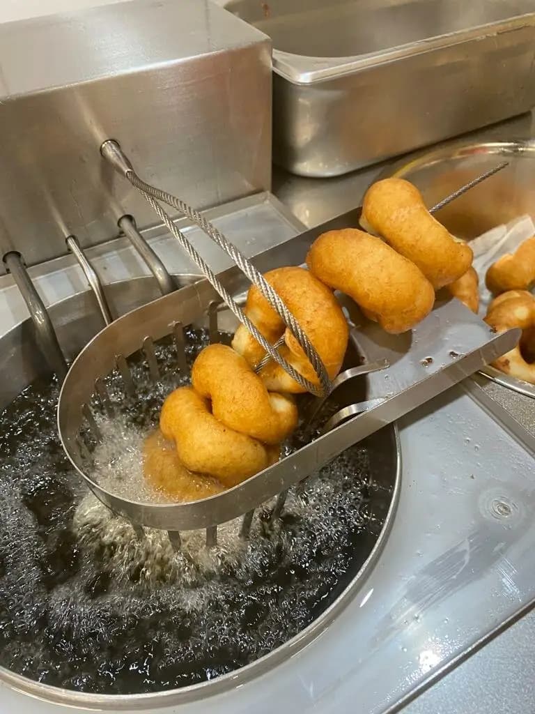 Горячие Пончики