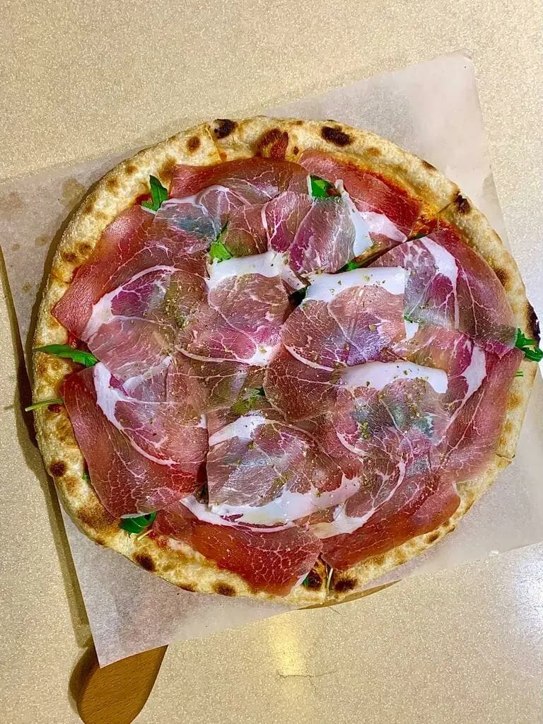 Сенза Титоло