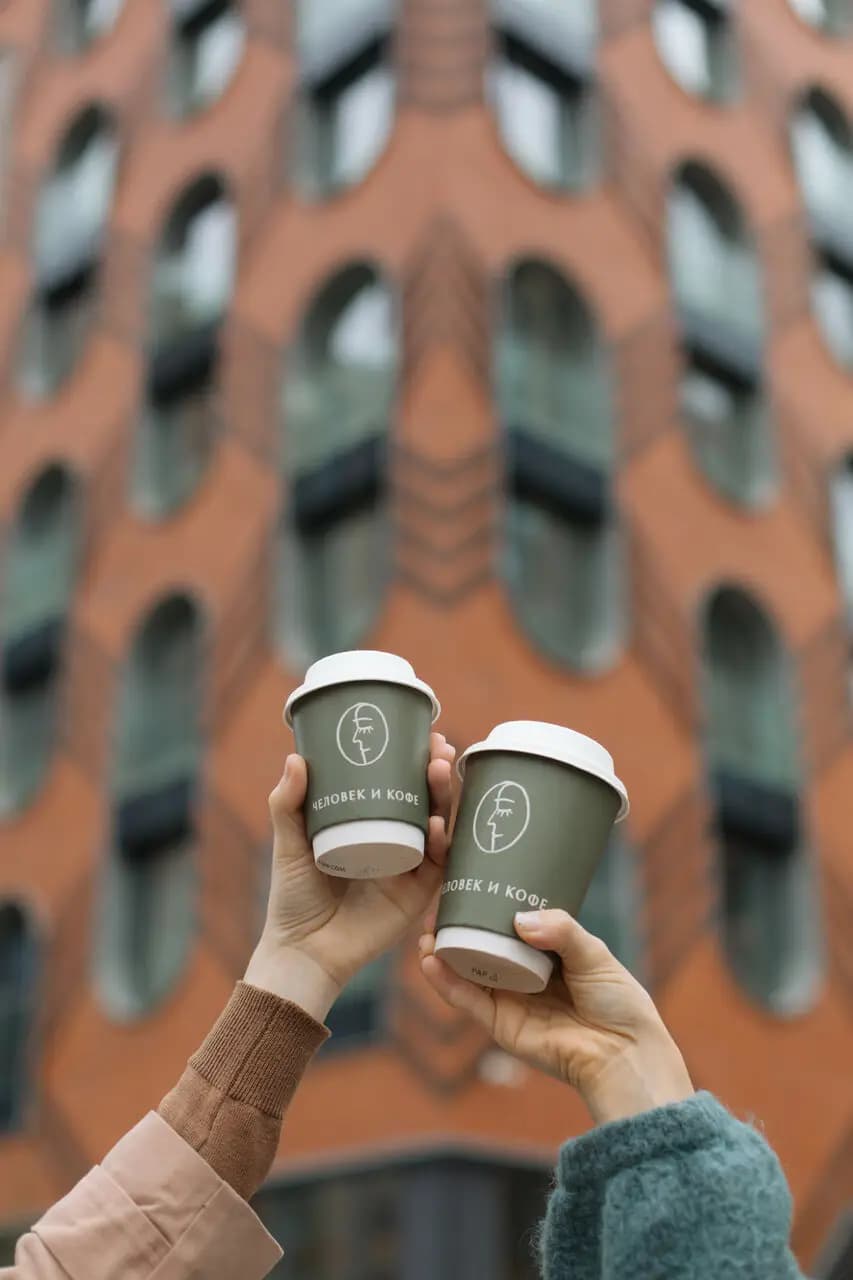 Человек и кофе