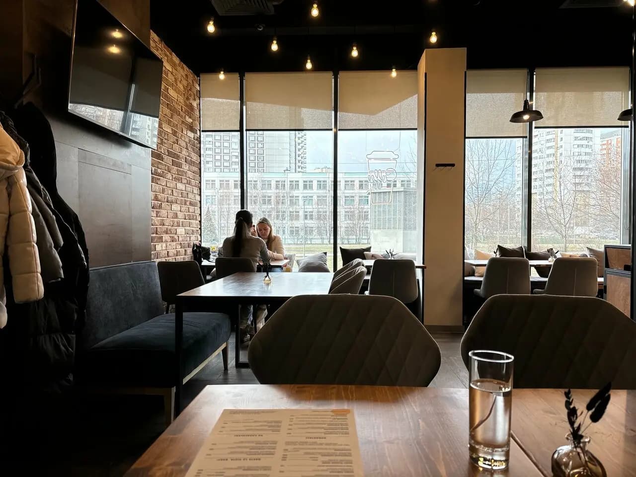 ПИПЛ'с кафе