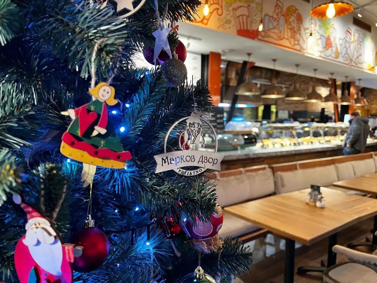 Марков двор