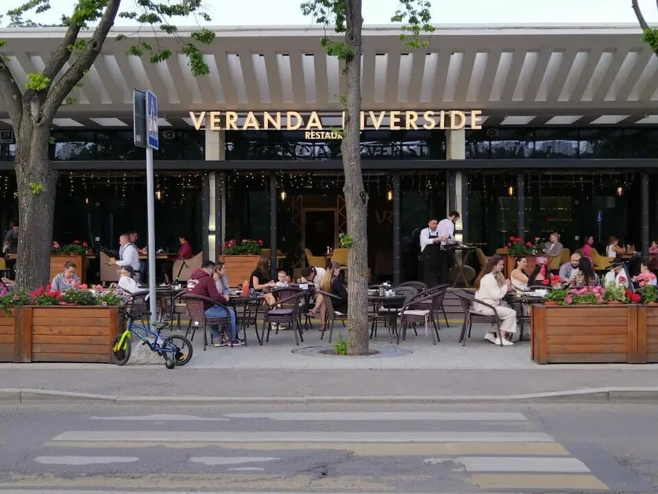 Veranda Riverside