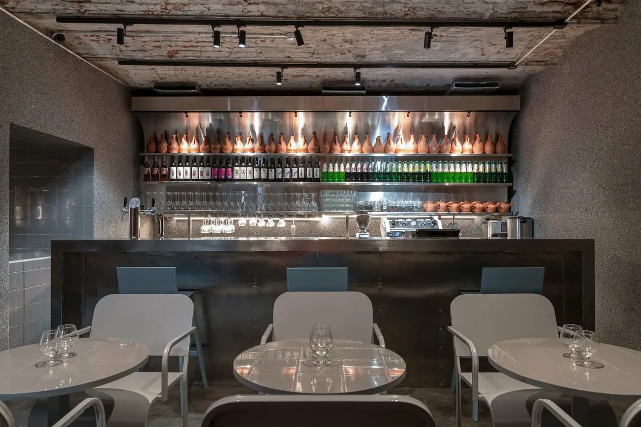 Хачапури и вино