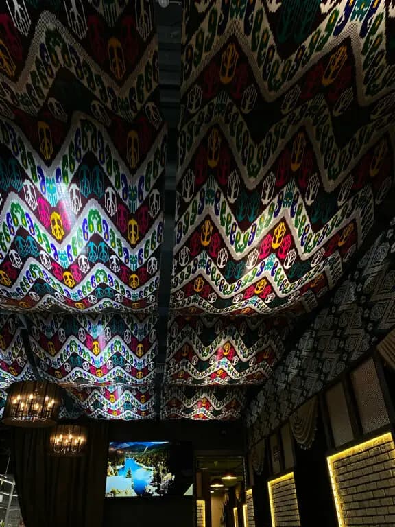 Чайхана Лаззат