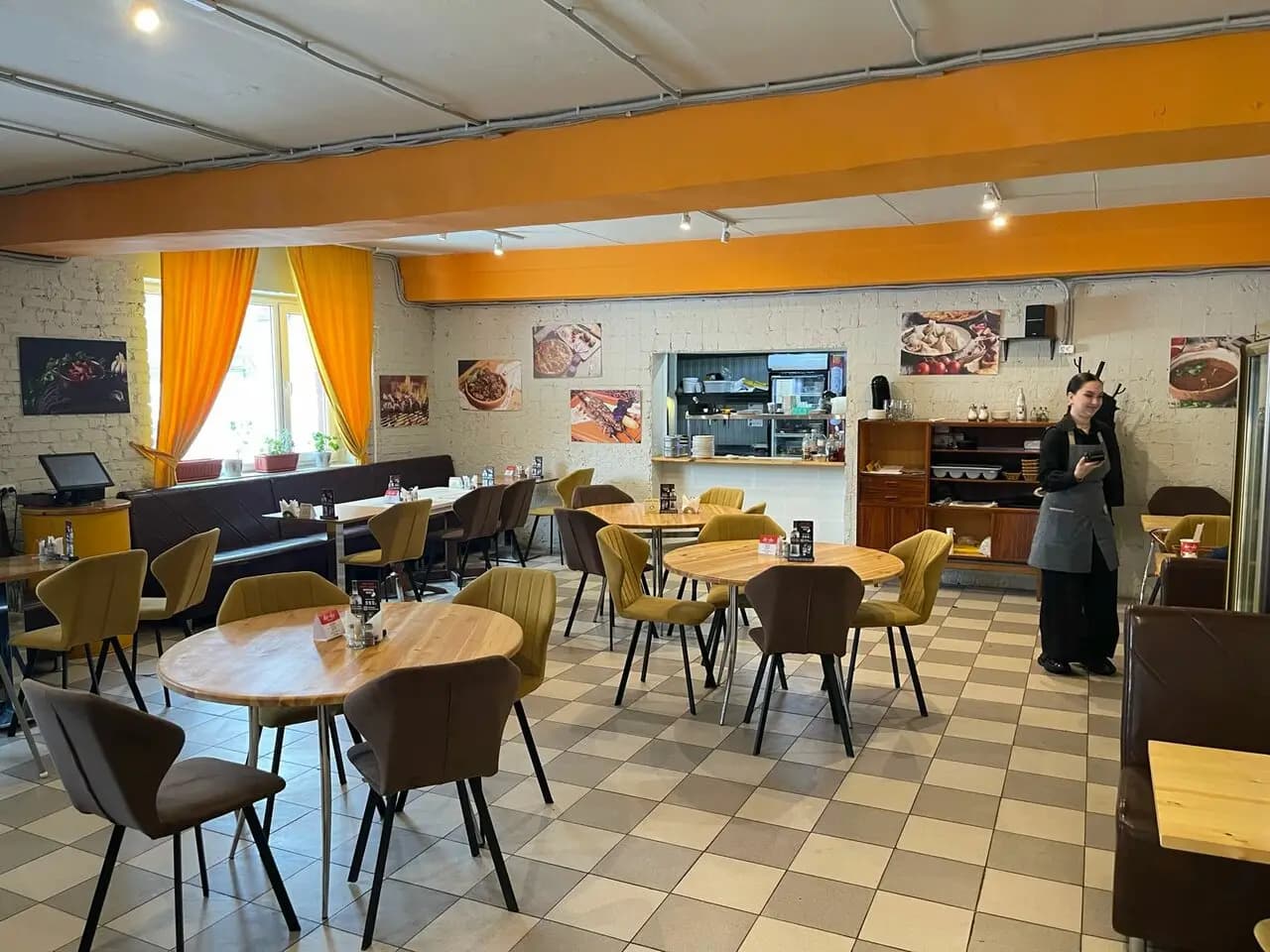 Пицца и Канноли