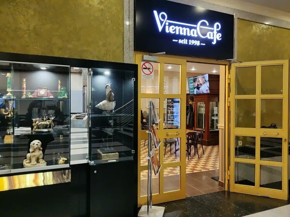 Vienna Cafe