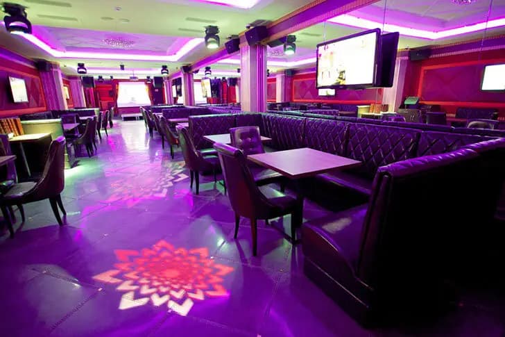 Старый друг