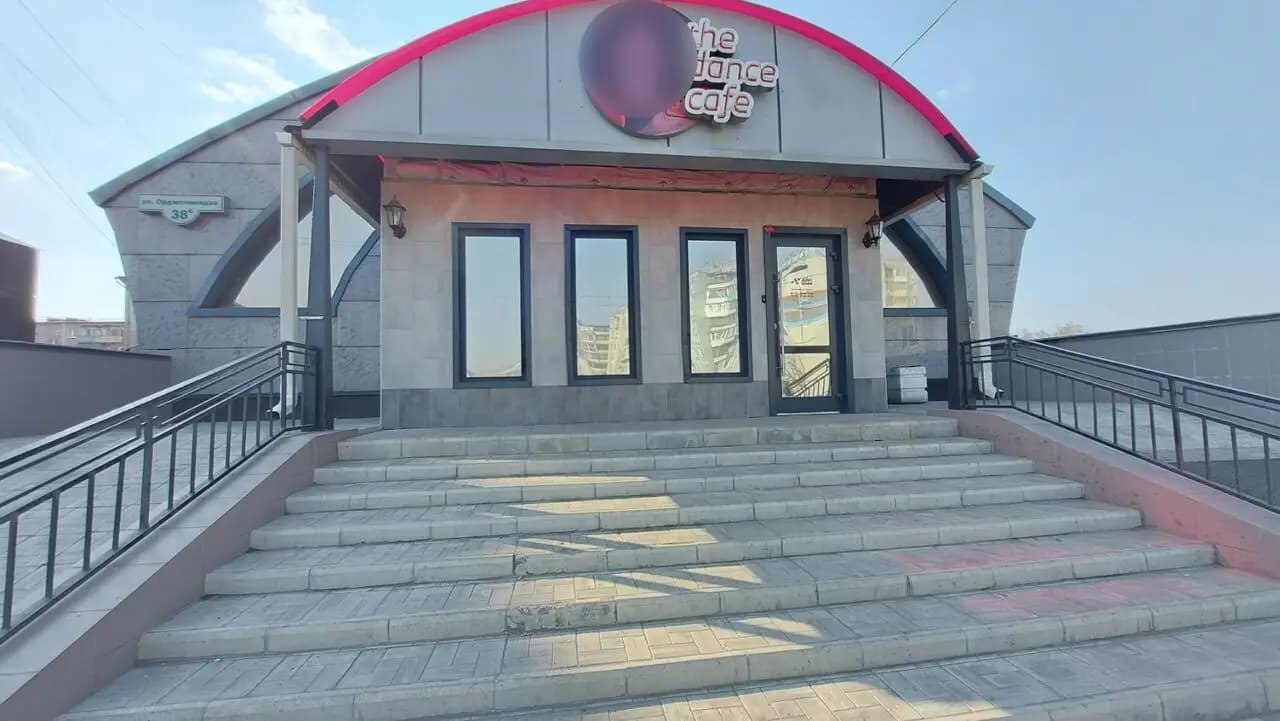 Дэнс кафе
