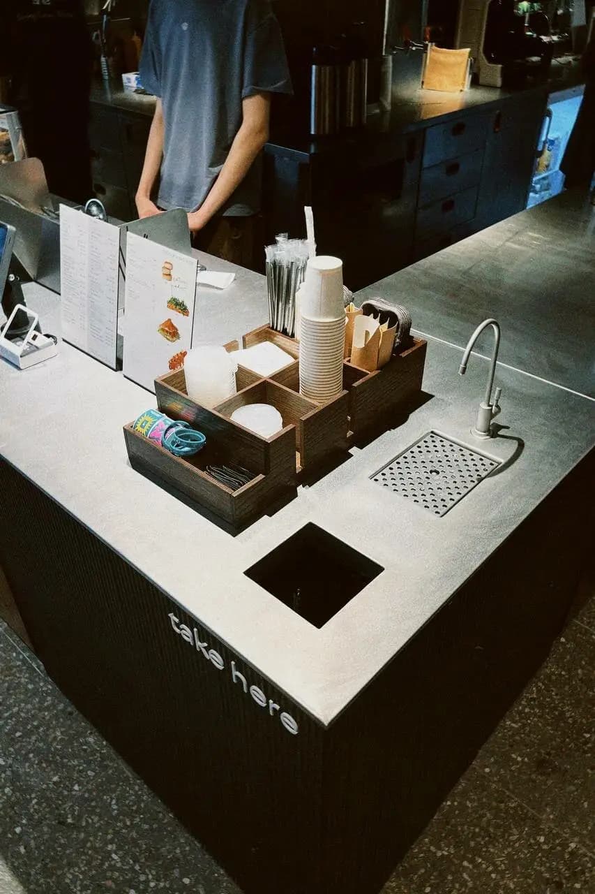 Surf Coffee X Safari